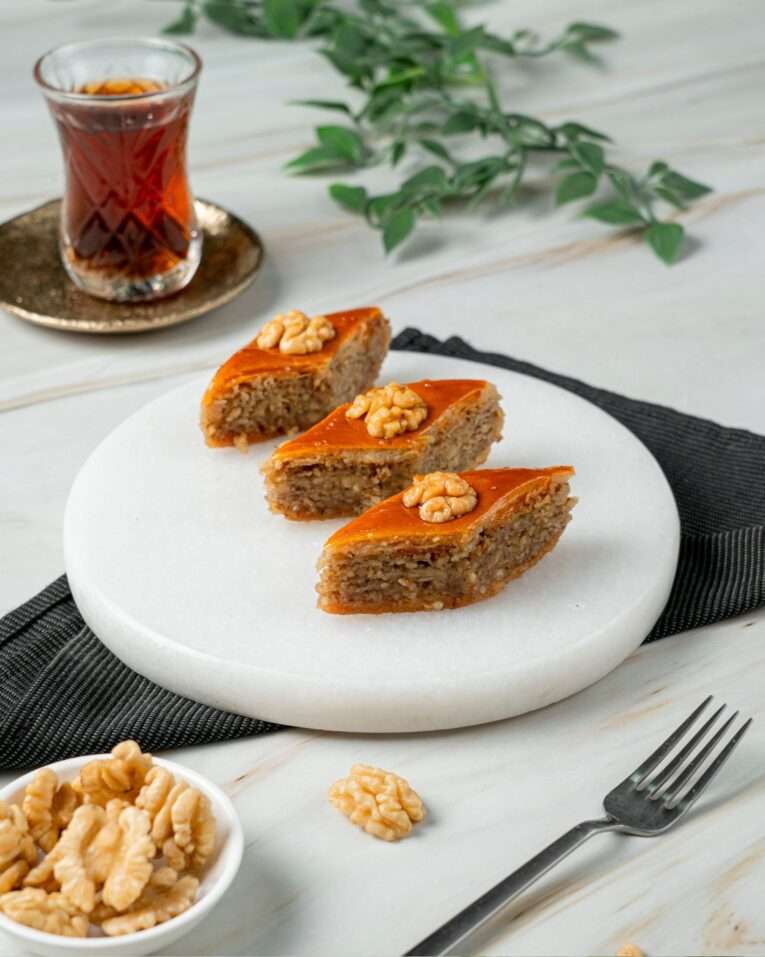 Qozlu Bakı Paxlavası
