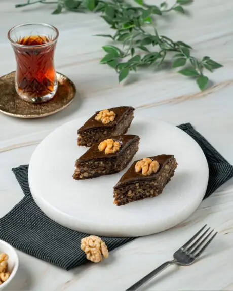 Şokoladlı Bakı Paxlavası